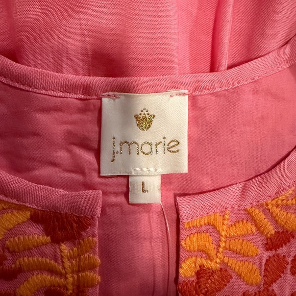 Vibrant Pink Floral Women's Blouse. In boho style. - Picture 5 of 6